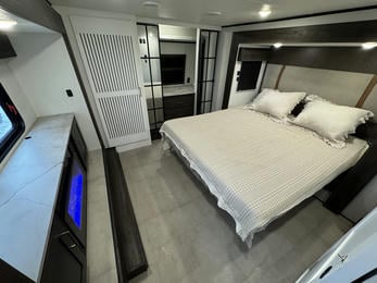 2024 Big Country 3502RKI