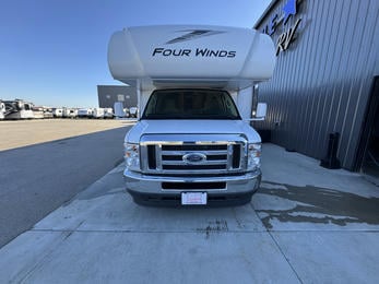 2024 FOUR WINDS 31EV