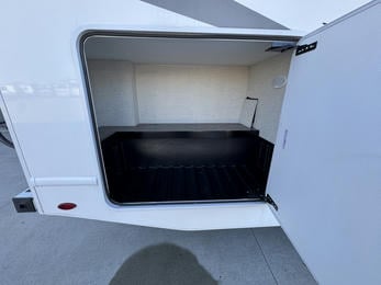 2024 FOUR WINDS 31EV