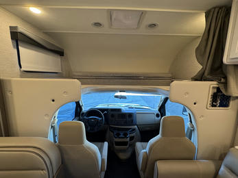 2024 FOUR WINDS 31EV