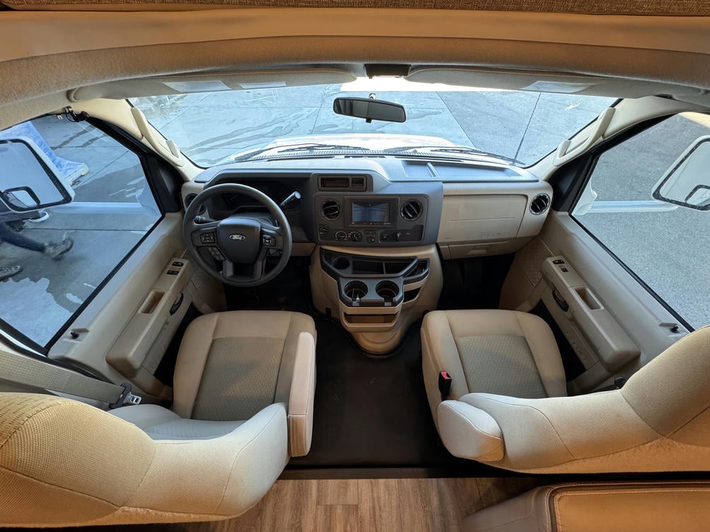 2024 FOUR WINDS 31EV