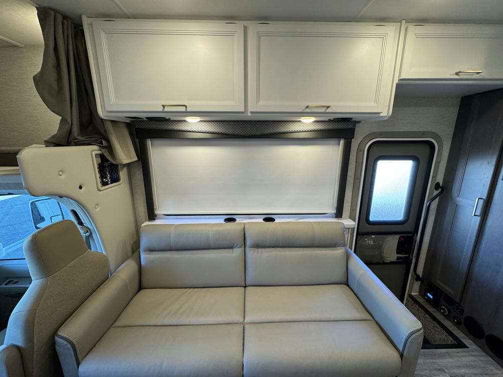 2024 FOUR WINDS 31EV