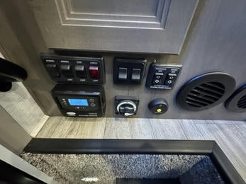 2024 FOUR WINDS 31EV