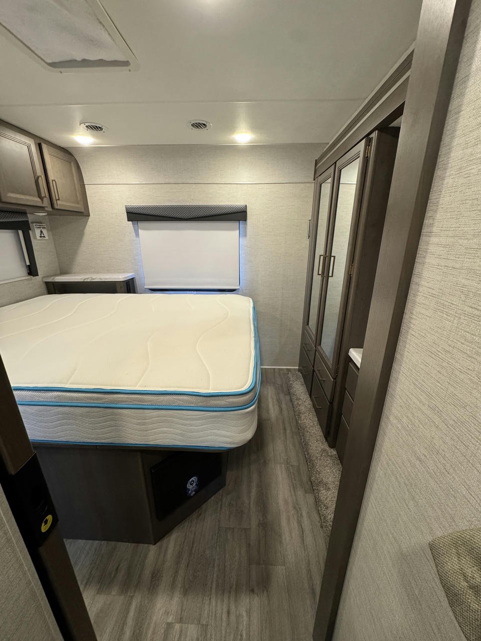 2024 FOUR WINDS 31EV