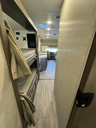 2024 FOUR WINDS 31EV