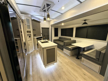 2024 Hemisphere 353BED