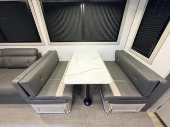 2024 Hemisphere 353BED