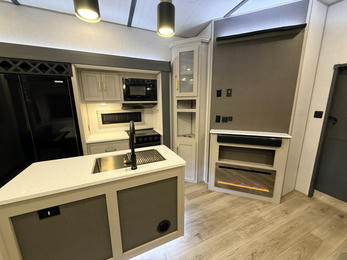 2024 Hemisphere 353BED