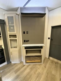 2024 Hemisphere 353BED