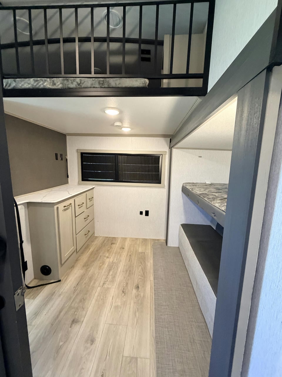 2024 Hemisphere 353BED