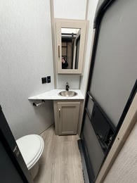 2024 Hemisphere 353BED