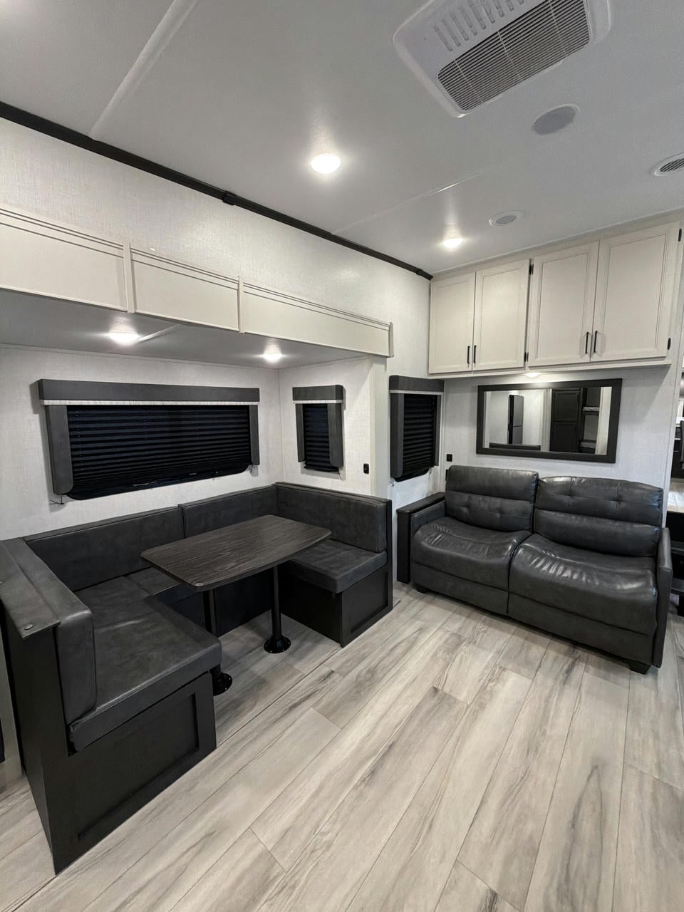 2025 Arcadia Select   27SBH