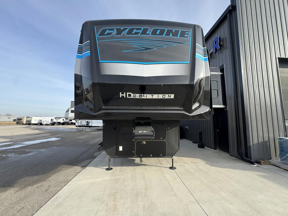 2025 Cyclone 4118