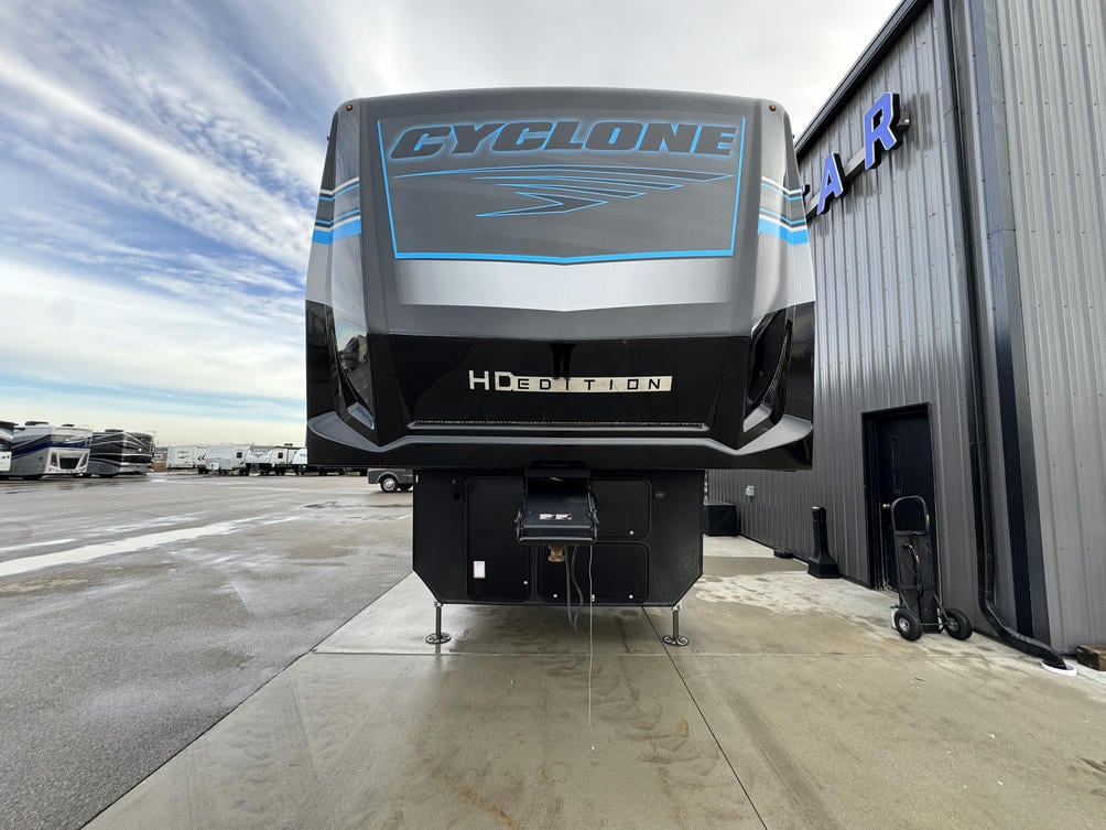 2025 Cyclone 4118