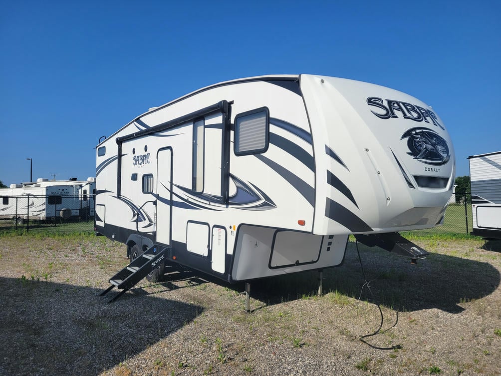 2018 Sabre 27BHD
