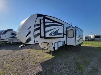 2018 Sabre 27BHD