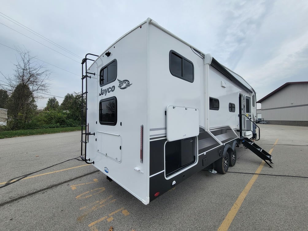 2025 Eagle HT 29DDB